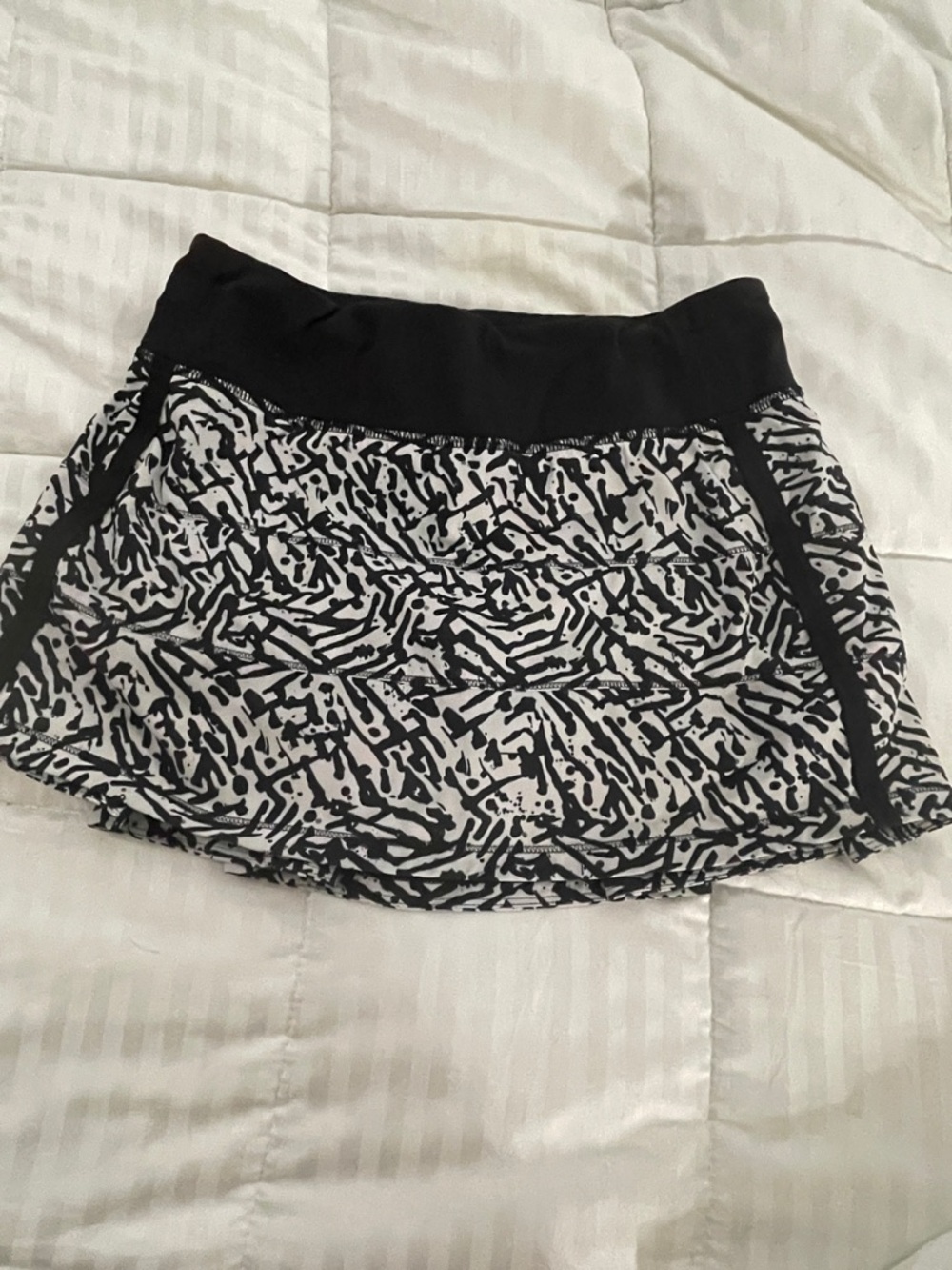 lululemon athletica Black and White Printed Mini Skirt